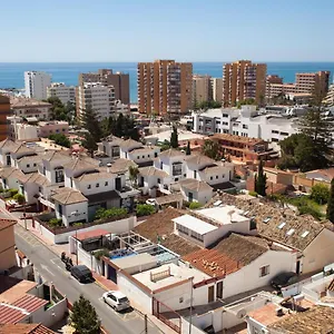 Estudio Con Vistas Al Mar Y Montaña Apartamento Benalmádena